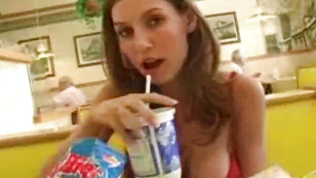 حیرت انگیز :  روسی فحاشی ستارہ Sambuca شو سکس با مادر روسی فحش ویڈیوز 
